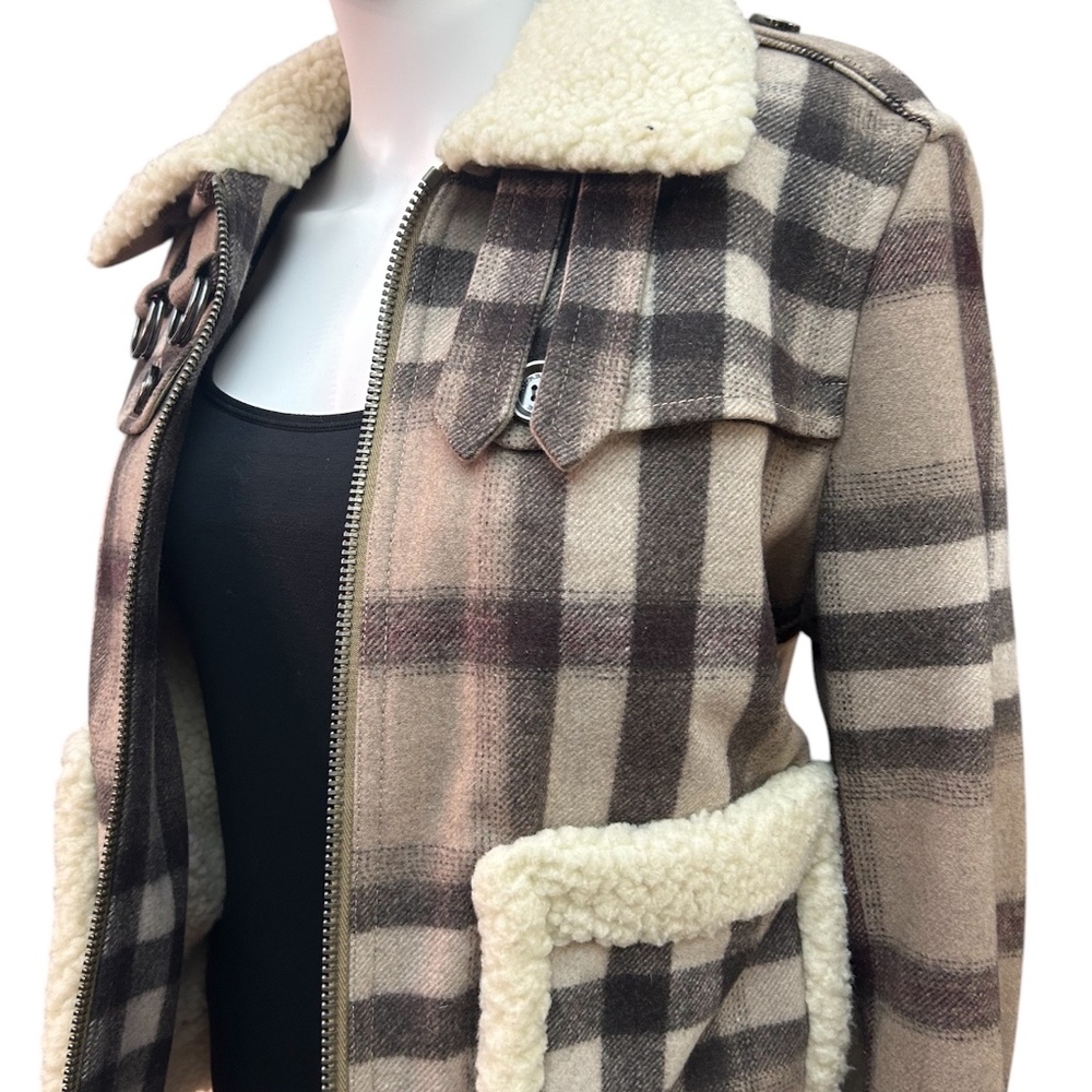 Burberry Shearling wool Jacket - size 8 - Picture 3 of 7